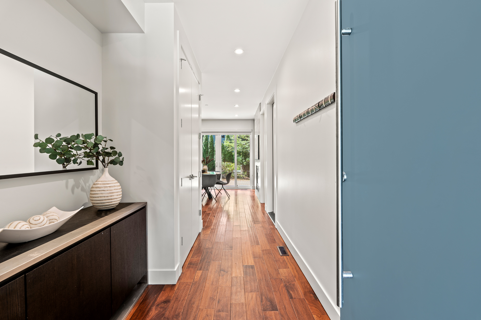 6528 Marine Drive